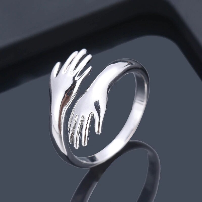 Uini-Tail hot new 925 sterling silver European and American jewelry love hug ring retro fashion tide flow open ring GN601